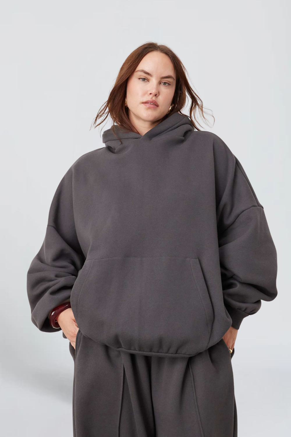 Hoodies & Sweatshirts
