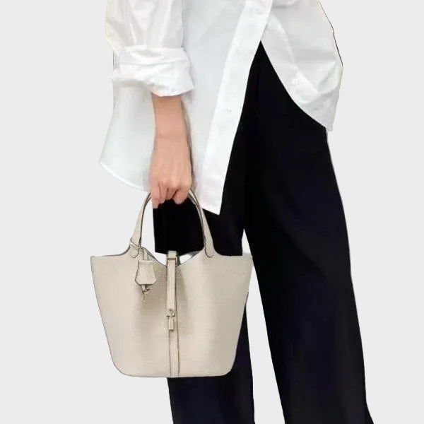 Lise Bellevaux | Lock Bag