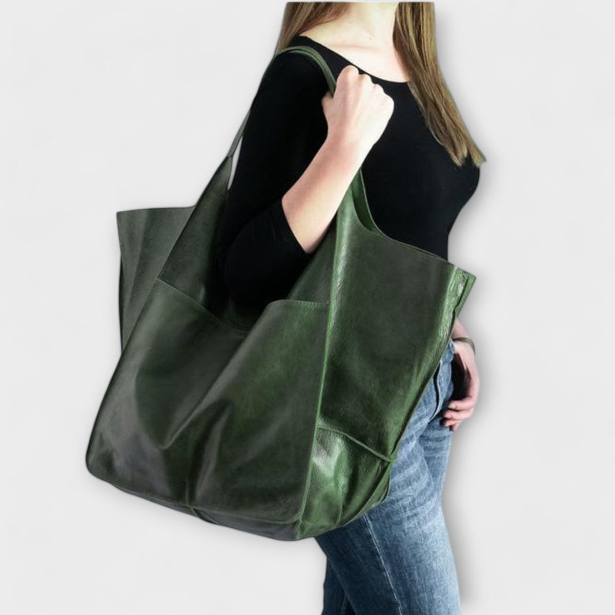 Prunelle Montcœur | Elegant shoulder bag
