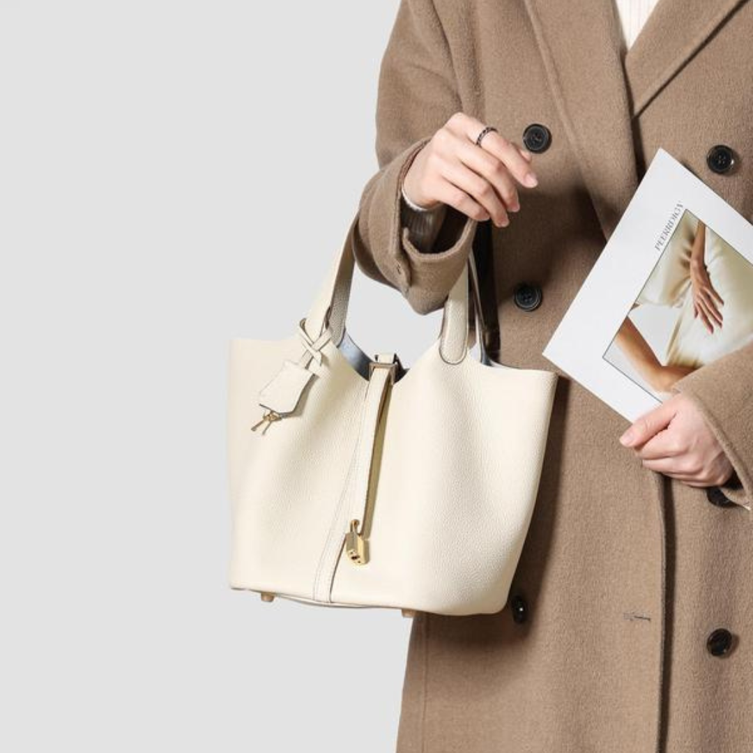 Lise Bellevaux | Lock Bag
