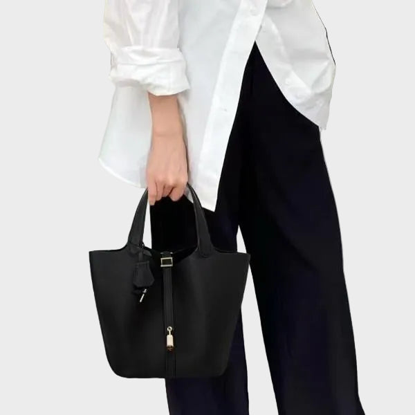 Lise Bellevaux | Lock Bag