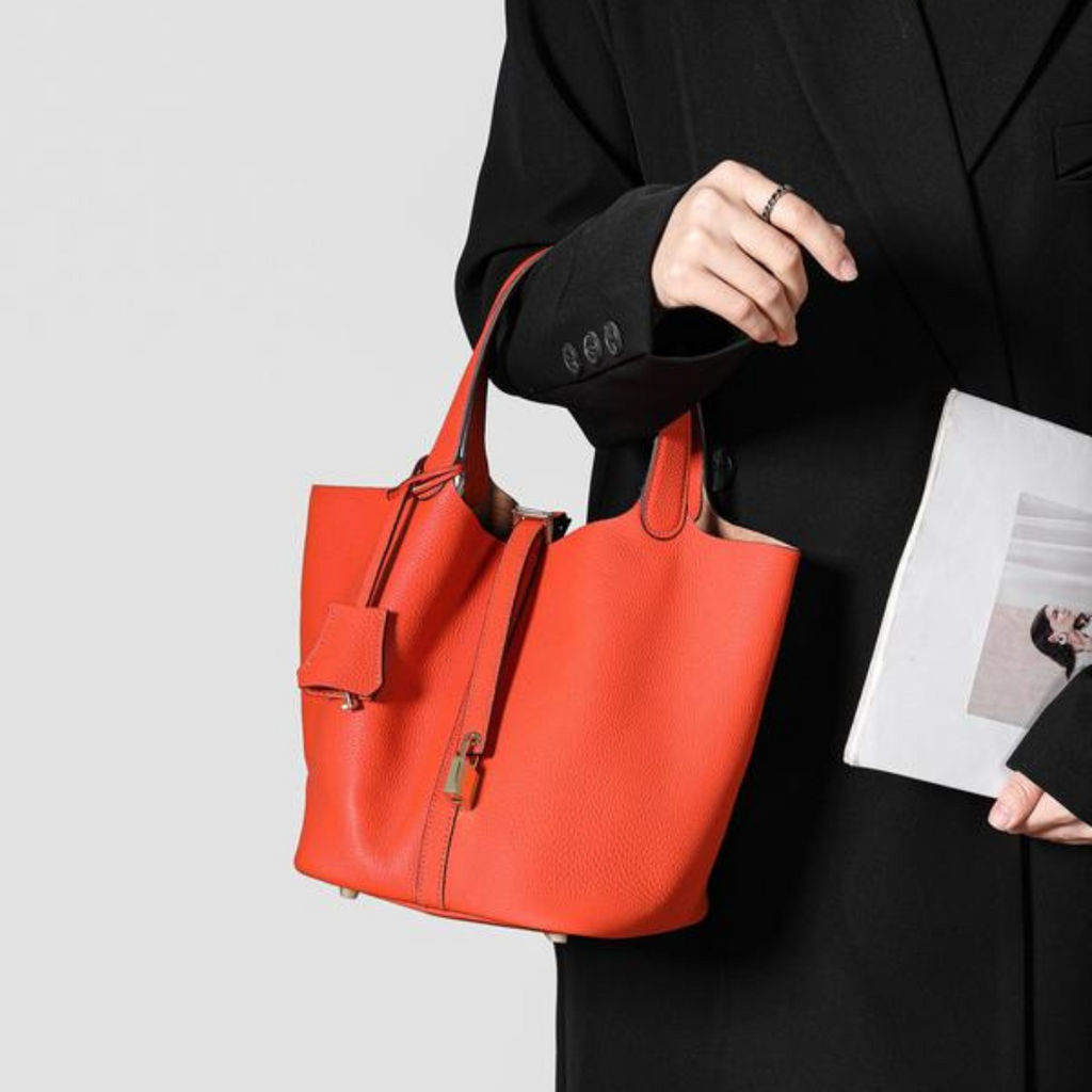 Lise Bellevaux | Lock Bag