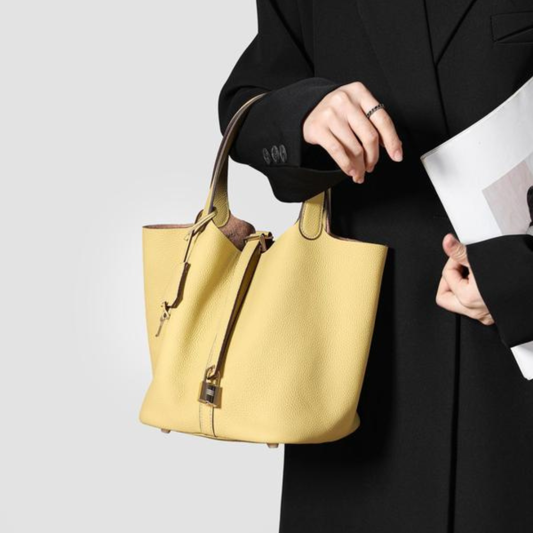 Lise Bellevaux | Lock Bag