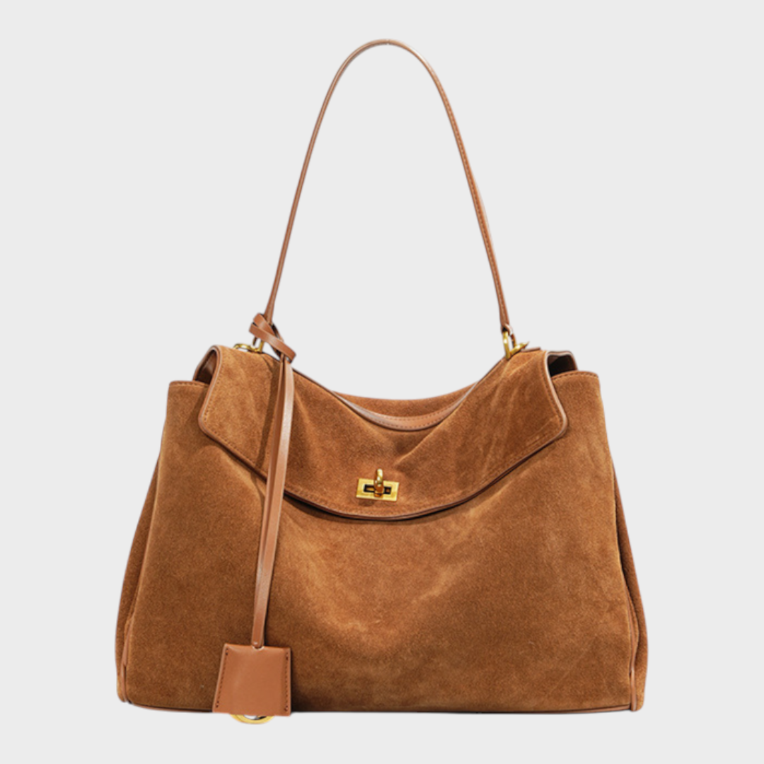 Elena Caravelli | Minimalist Luxurious Soft Leather Handbag