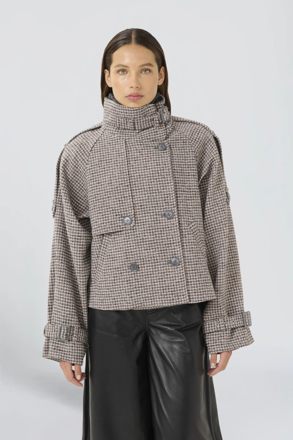 Noémie Guérin | Women's Cropped Houndstooth Trench Jacket – Beige Double-Breasted Wool Blend Jacket
