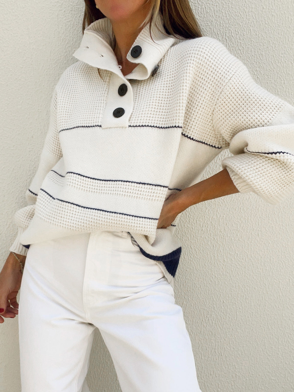 Héloïse | Button-Front White Cardigan for Women