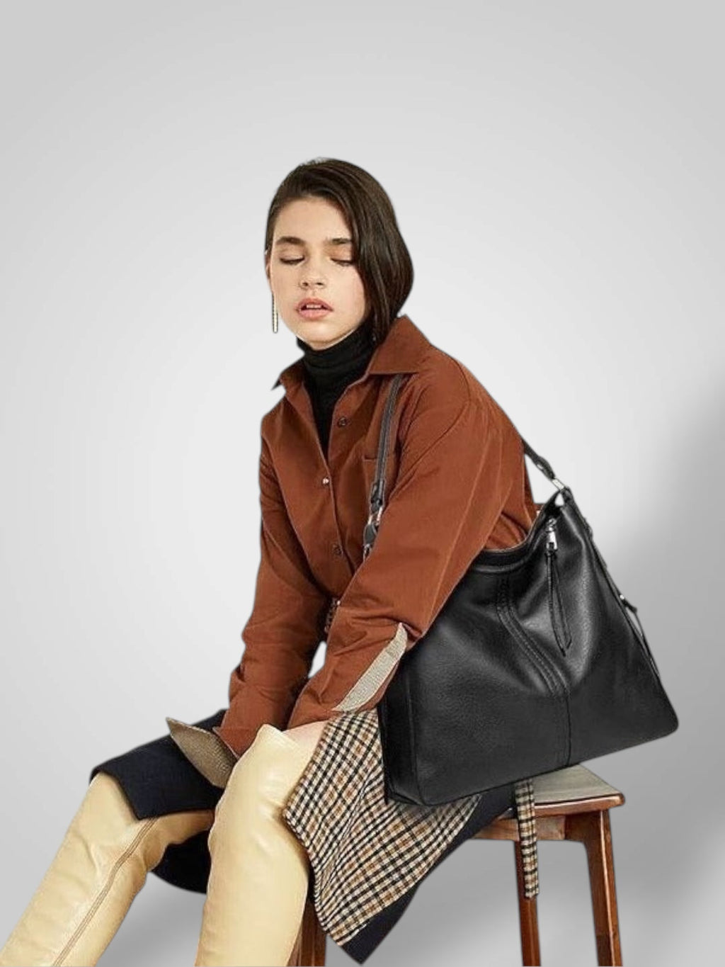 Céline Montreau  | Elegant Leather Bag