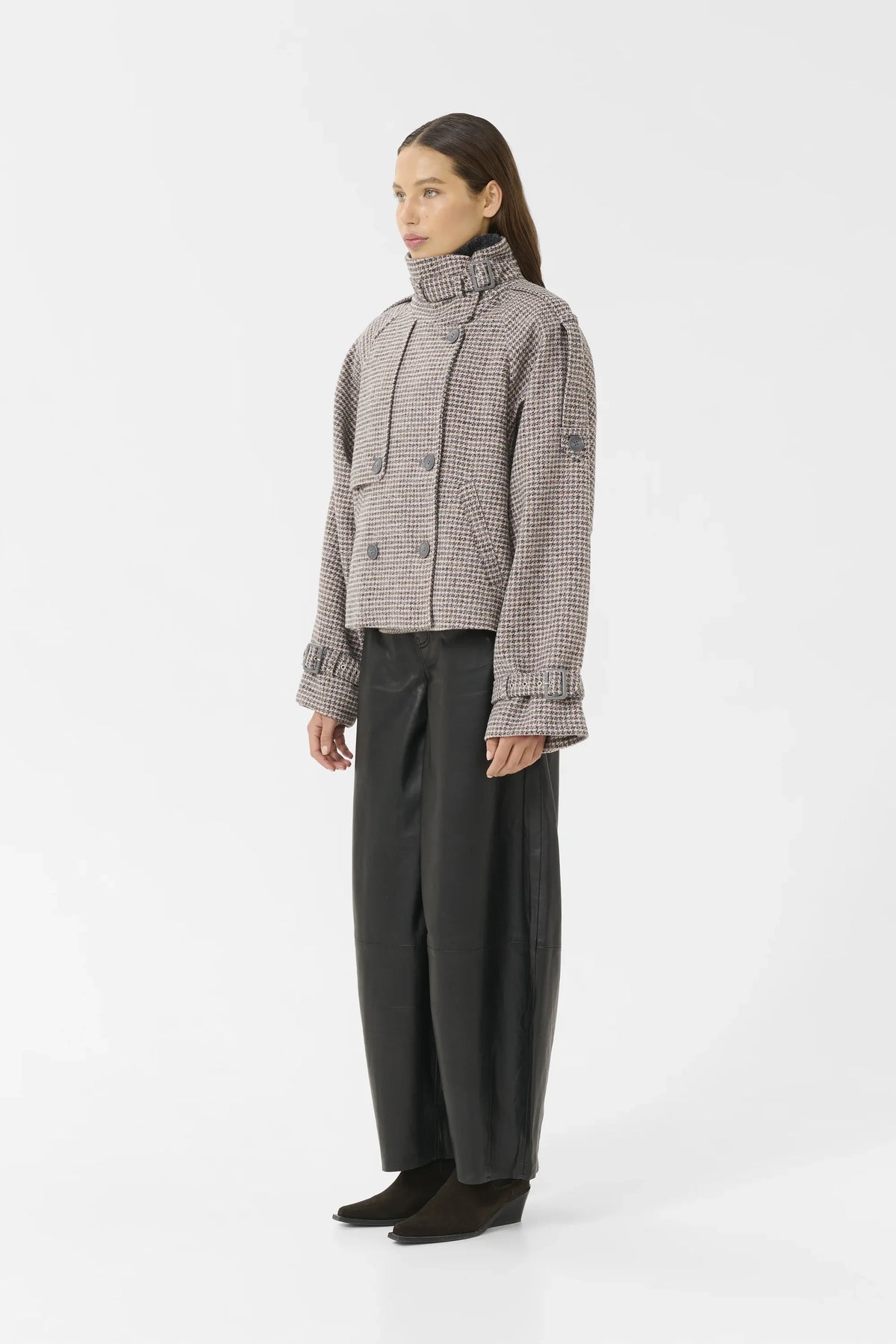 Noémie Guérin | Women's Cropped Houndstooth Trench Jacket – Beige Double-Breasted Wool Blend Jacket