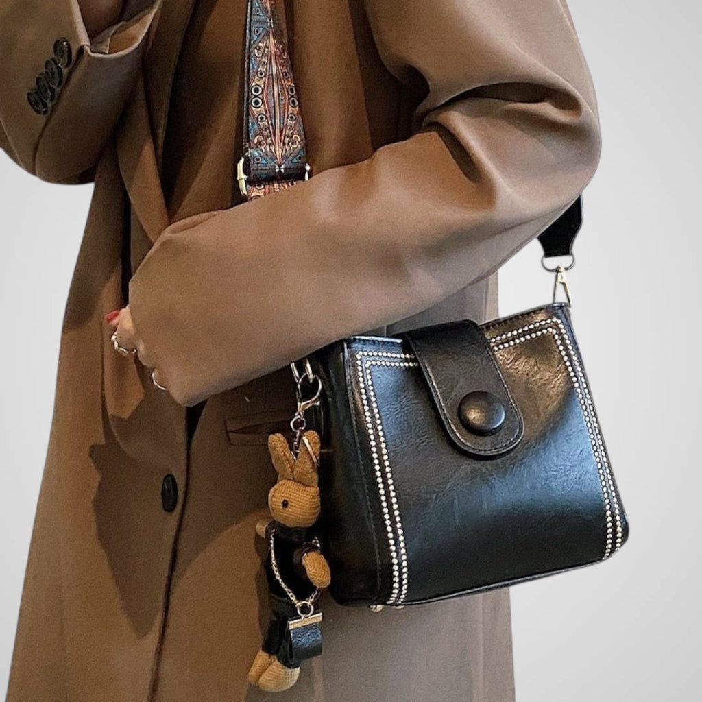 Donatelli | Women's Retro Bucket Bag with Wide Shoulder Strap – Tan Crossbody Bag