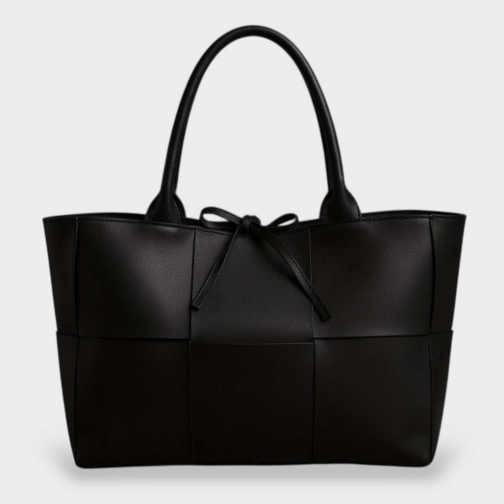 Angèle Delacroix | Leather bag
