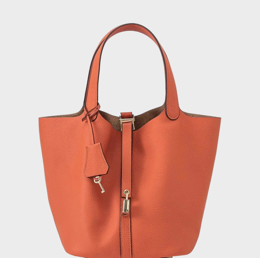 Lise Bellevaux | Lock Bag