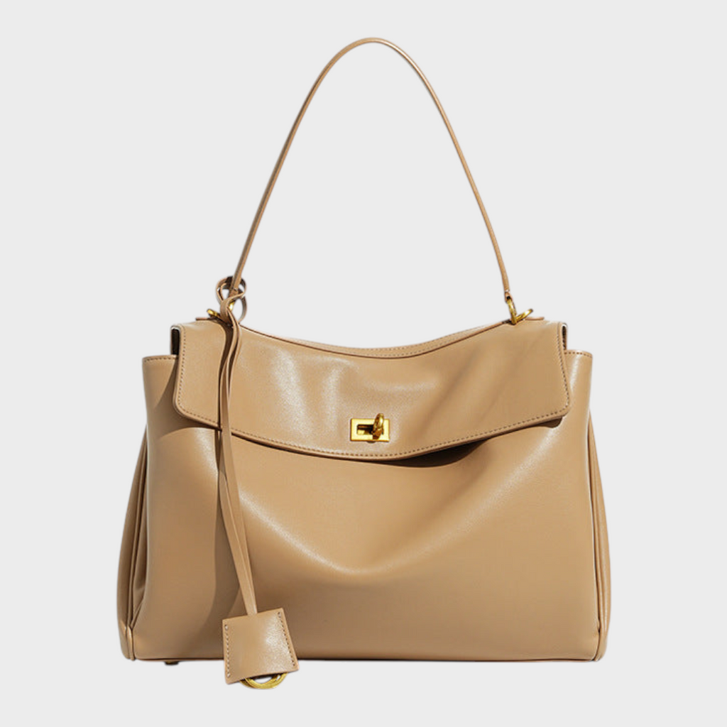 Elena Caravelli | Minimalist Luxurious Soft Leather Handbag