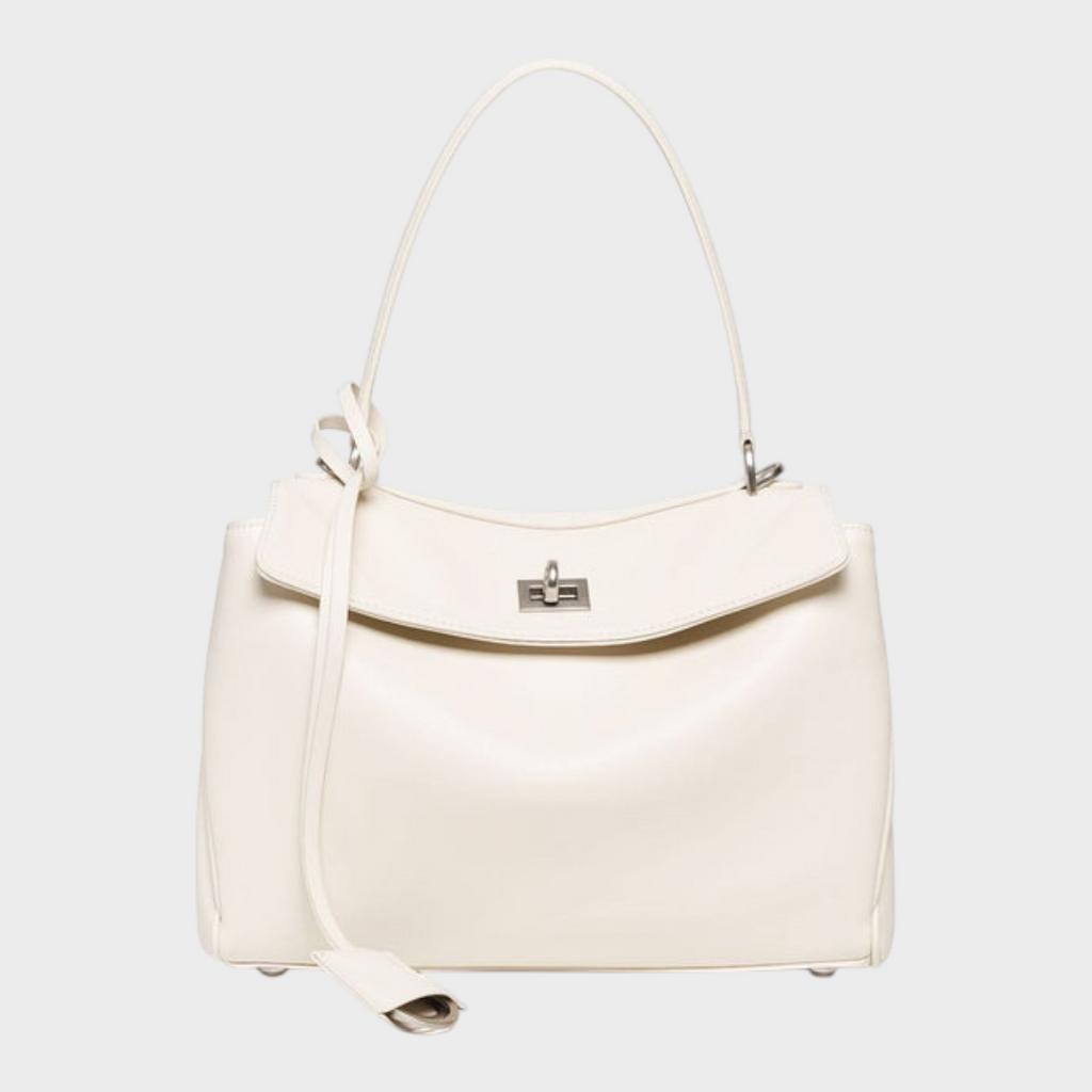Elena Caravelli | Minimalist Luxurious Soft Leather Handbag