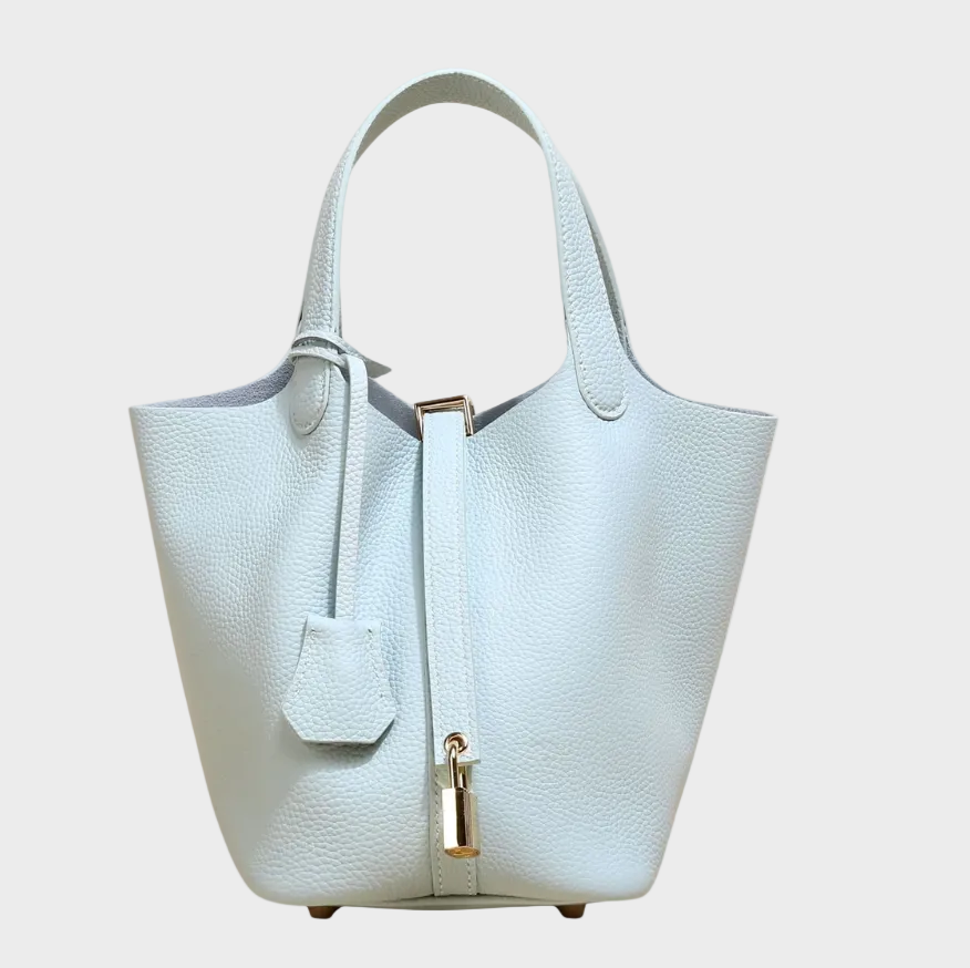 Lise Bellevaux | Lock Bag