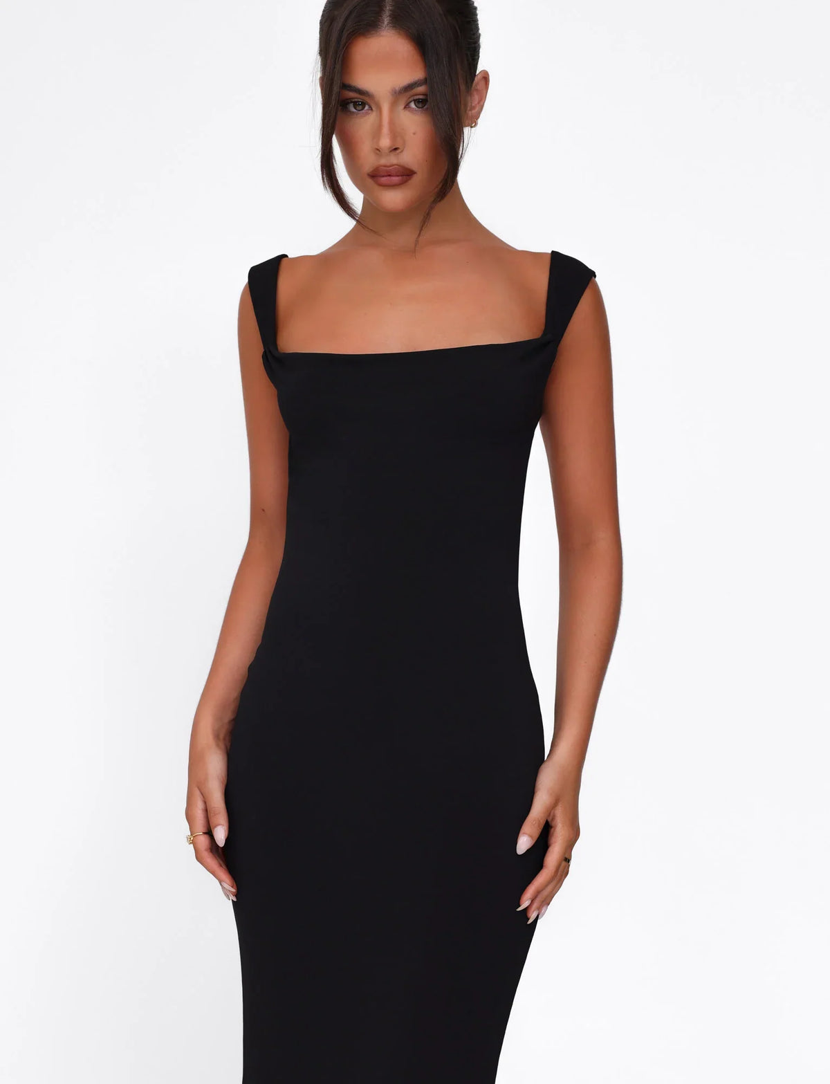 Léa Robert | Bow Back Maxi Dress – Square Neck Open Back Bodycon Evening Gown