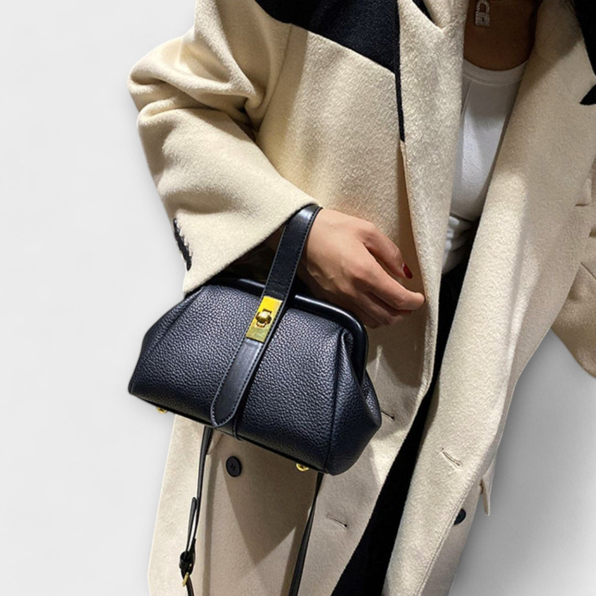 Loane Valrivière | Retro Bag