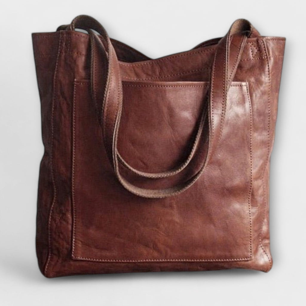 Élina Belleneuve | A stylish and practical shoulder bag